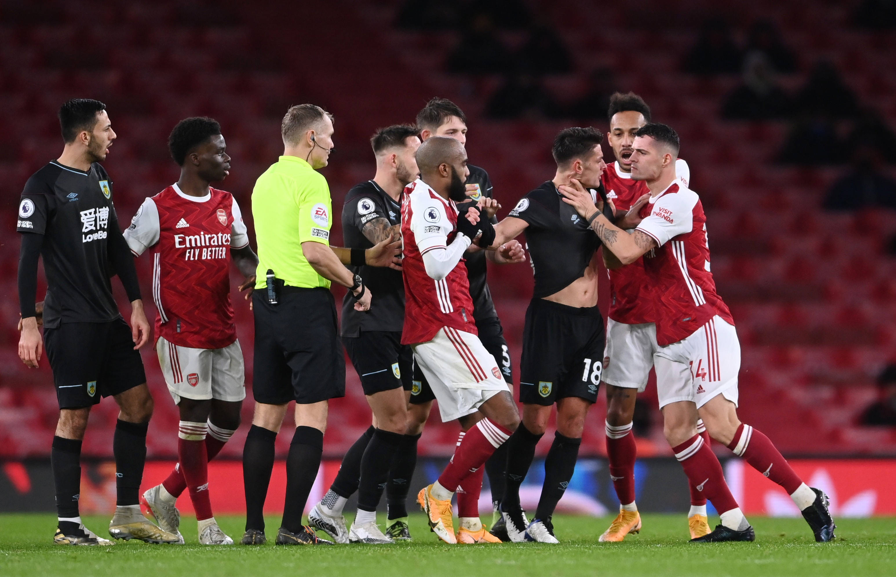 关系等多重 关系等多重